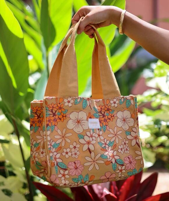 Tag Aloha Co Handbags - Tag Aloha Co Floral Tote Bag Small Lightweight Open Top Double Handles Logo